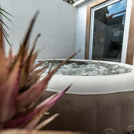 Apartament Knock Knock Ii Ponta Delgada