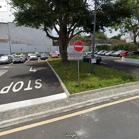 Knock Knock Ii Ponta Delgada